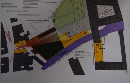 La perspective de la porte Avau vers l’Hôpital Notre-Dame à la Rose sera dégagée et les espaces repensés.